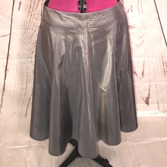 Banana Republic Dresses & Skirts - Banana Republic Gray Satin Like A Line Midi Skirt
